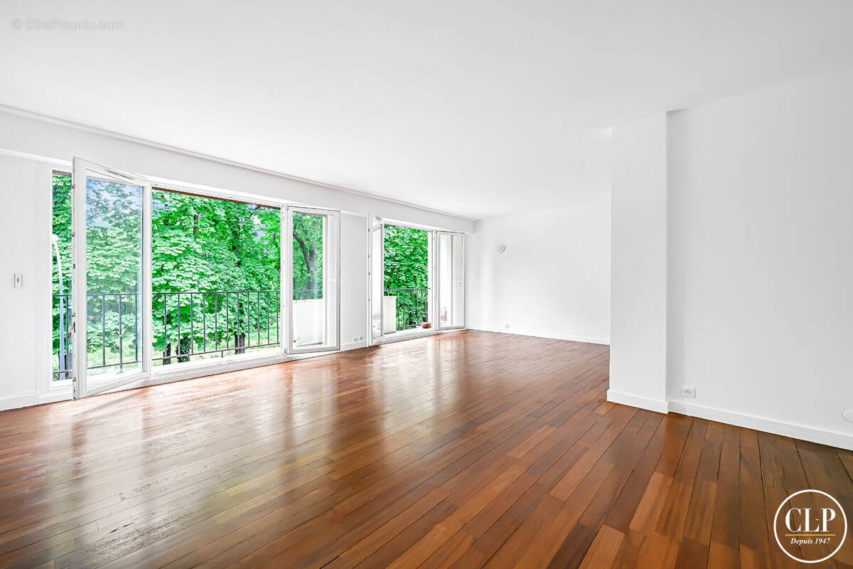 Appartement à FONTENAY-SOUS-BOIS