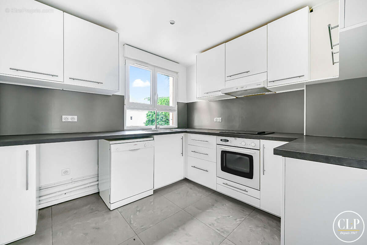 Appartement à FONTENAY-SOUS-BOIS