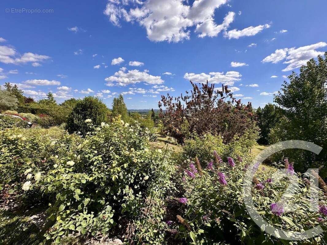 Maison à SENOUILLAC