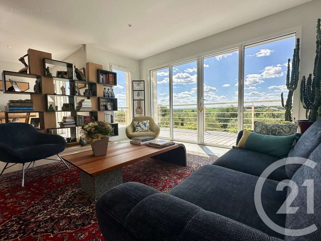 Maison à SENOUILLAC