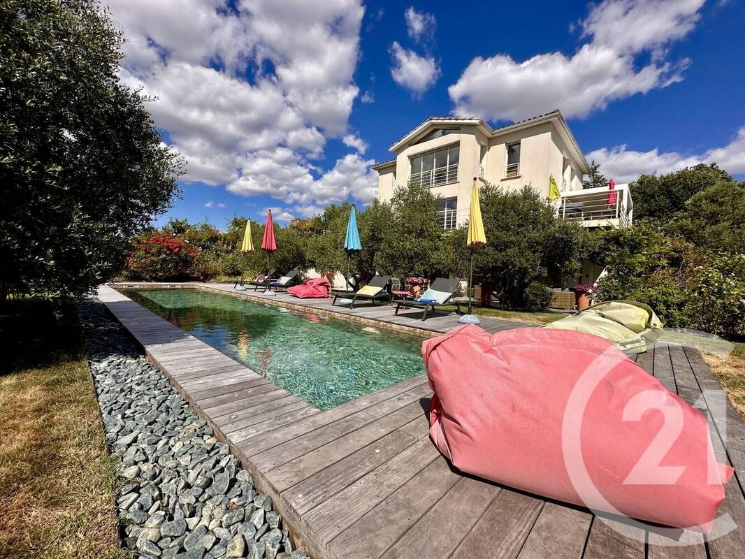 Maison à SENOUILLAC