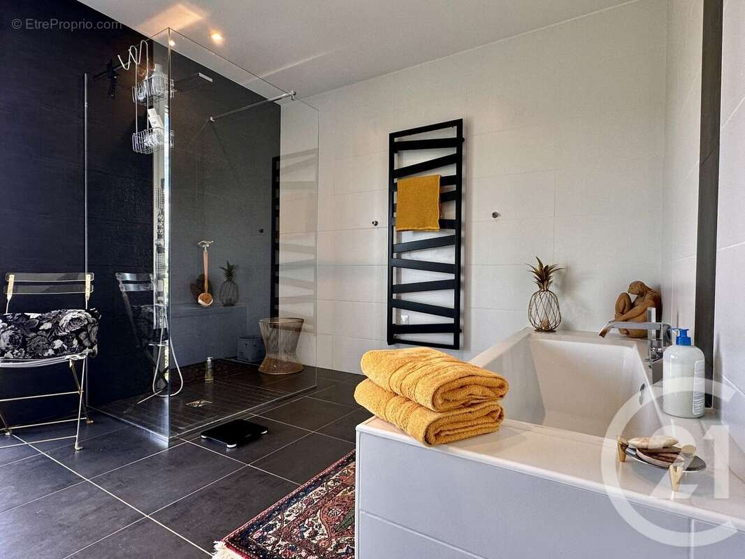 Maison à SENOUILLAC