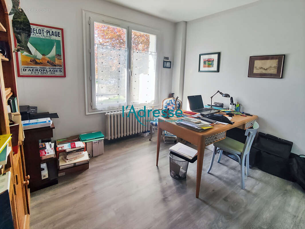 Maison à SAINT-PIERRE-MONTLIMART