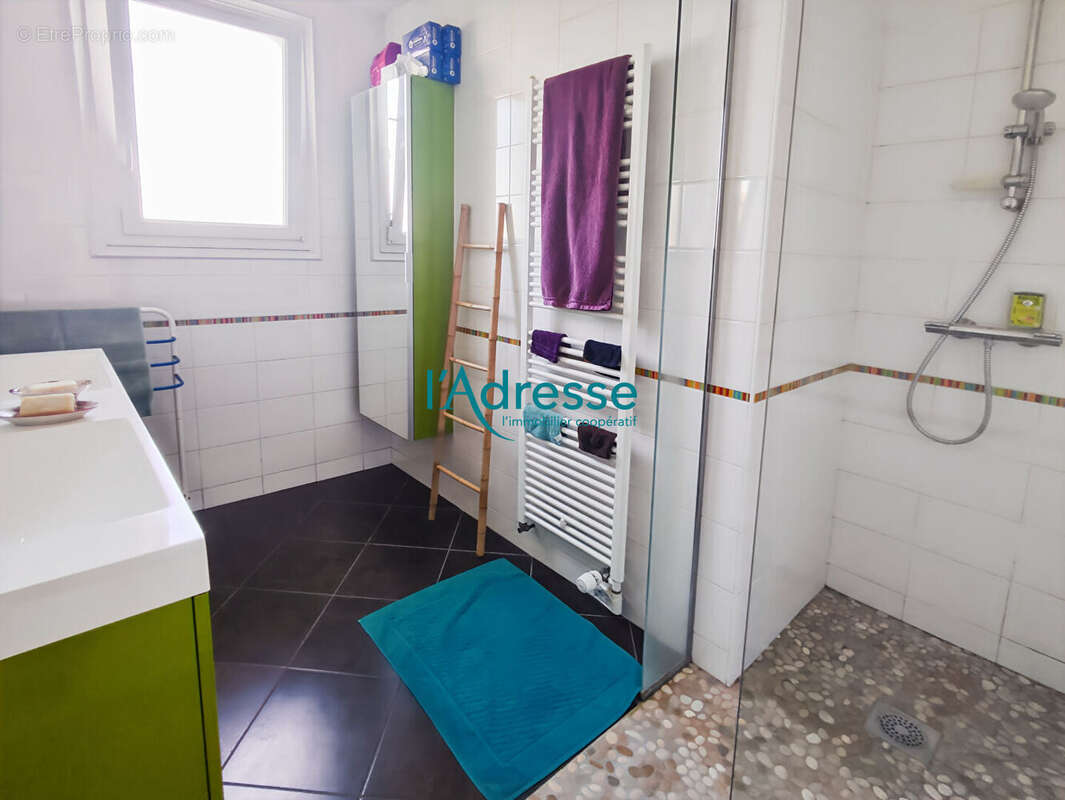 Maison à SAINT-PIERRE-MONTLIMART