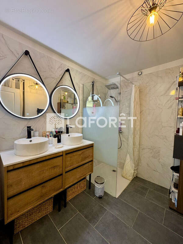 Maison à SAINT-JEAN-LASSEILLE