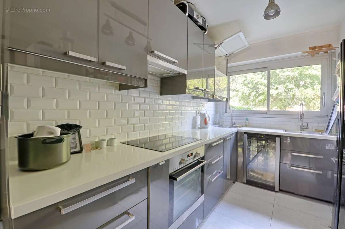 Appartement à SAINT-MAUR-DES-FOSSES