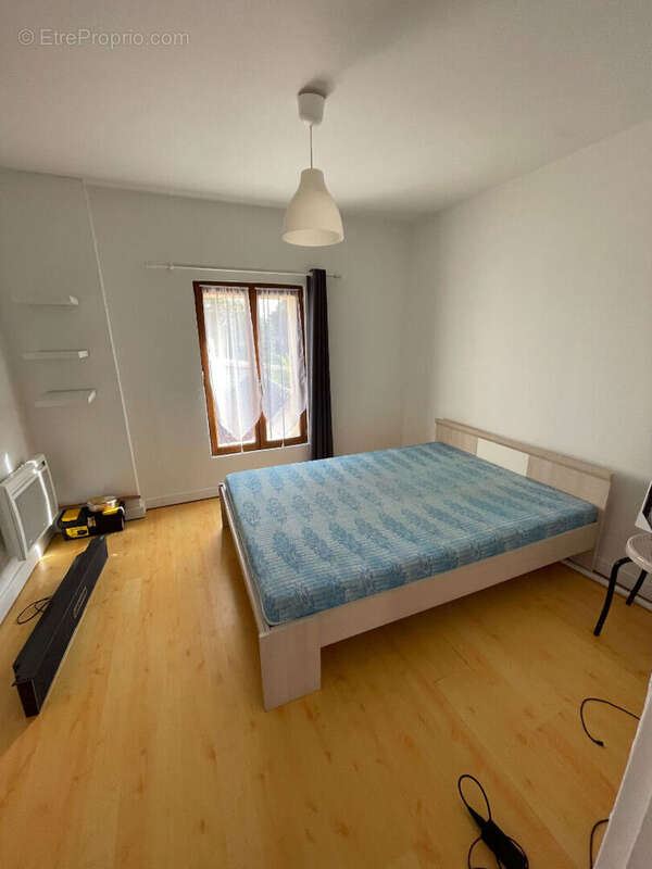 Appartement à FAVEROLLES