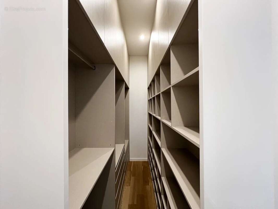 Maison à SAINT-MAUR-DES-FOSSES