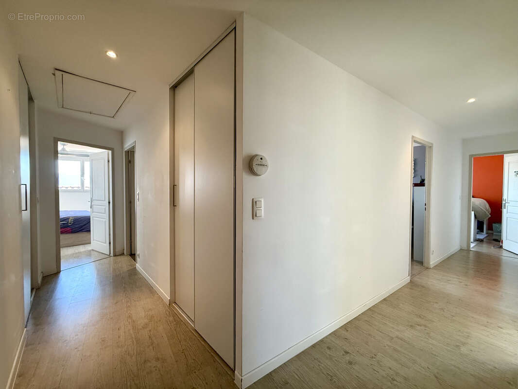 Appartement à VILLENEUVE-DE-LA-RAHO