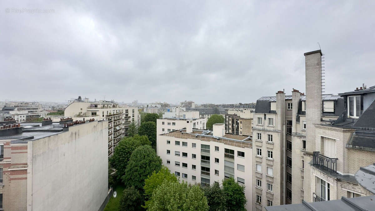 Appartement à PARIS-12E