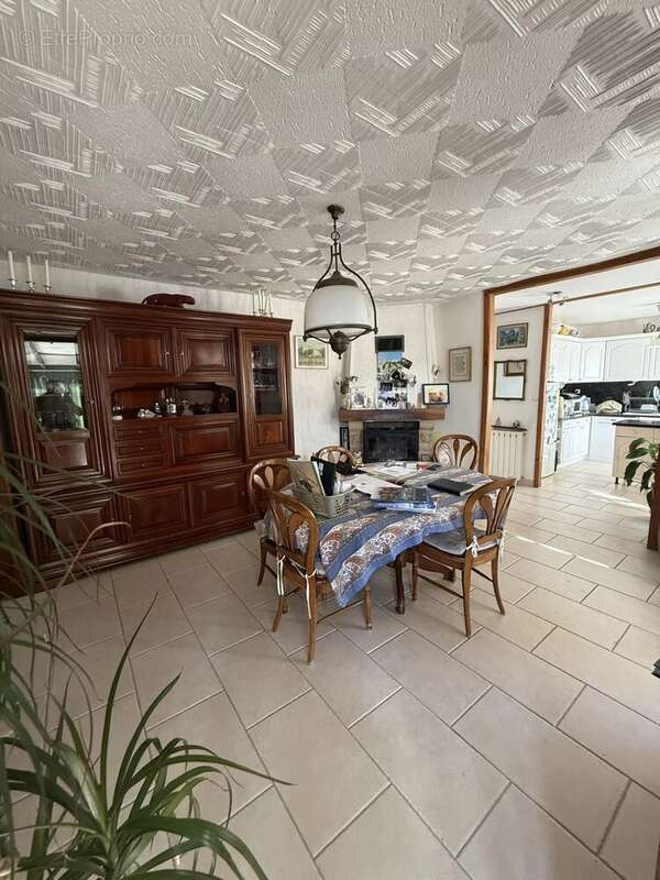 Maison à BRIENON-SUR-ARMANCON