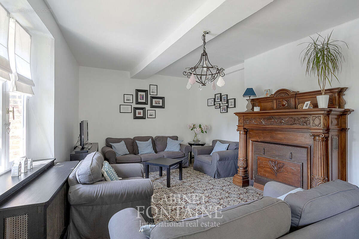 Maison à LACHAPELLE-AUX-POTS