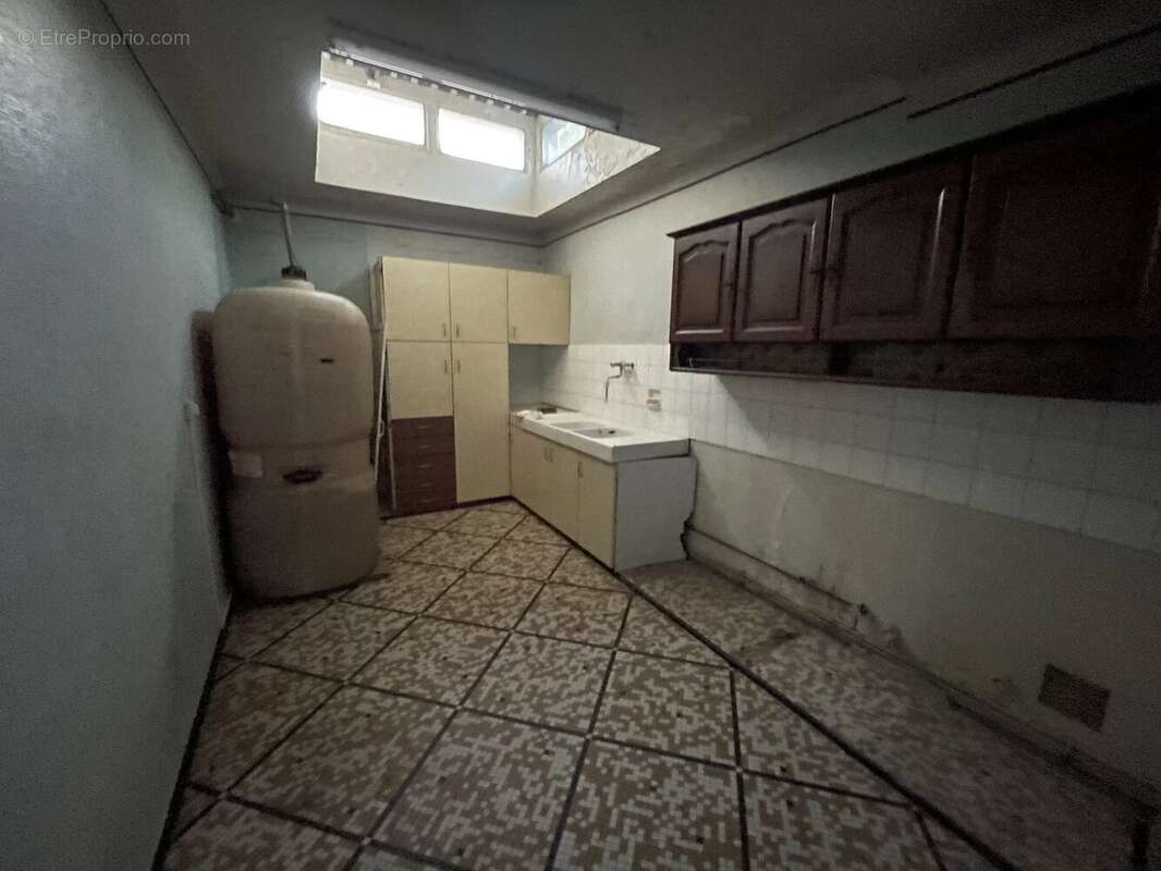 Maison à LE PUY-NOTRE-DAME