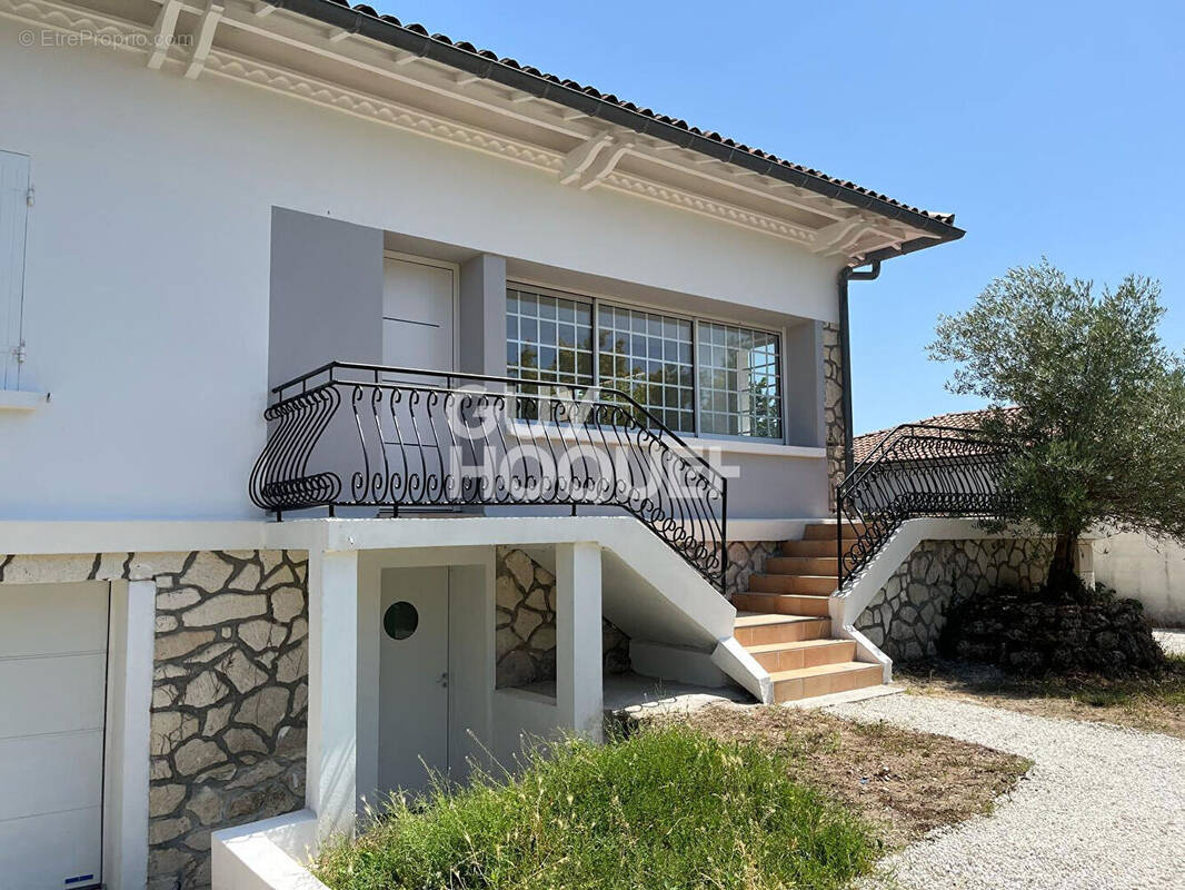 Maison à MESCHERS-SUR-GIRONDE