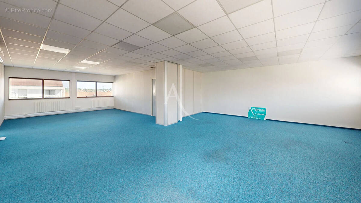 Commerce à CHILLY-MAZARIN