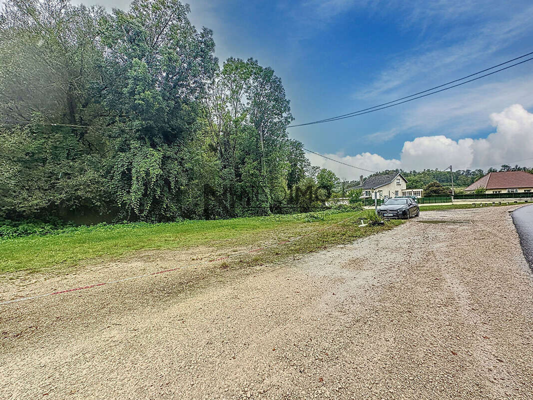 Appartement à CIRCOURT-SUR-MOUZON