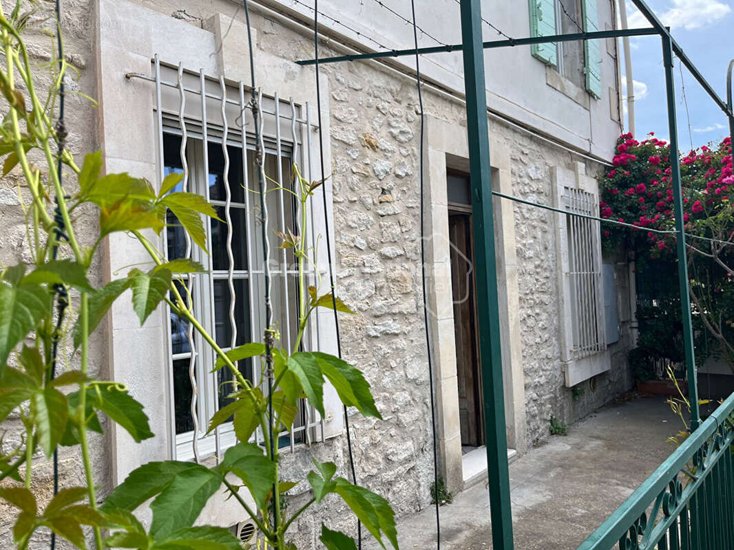 Maison à TARASCON