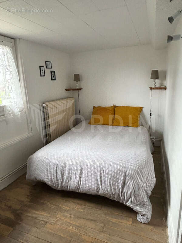 Maison à SAINT-FARGEAU