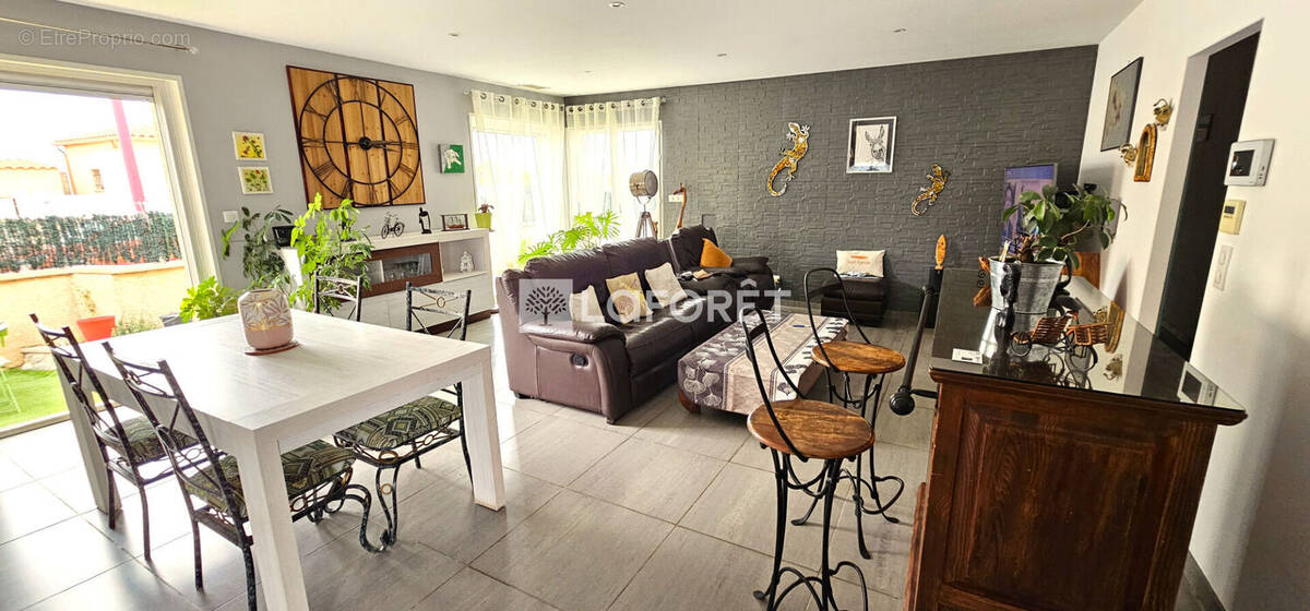 Maison à SAINT-GENIS-DES-FONTAINES