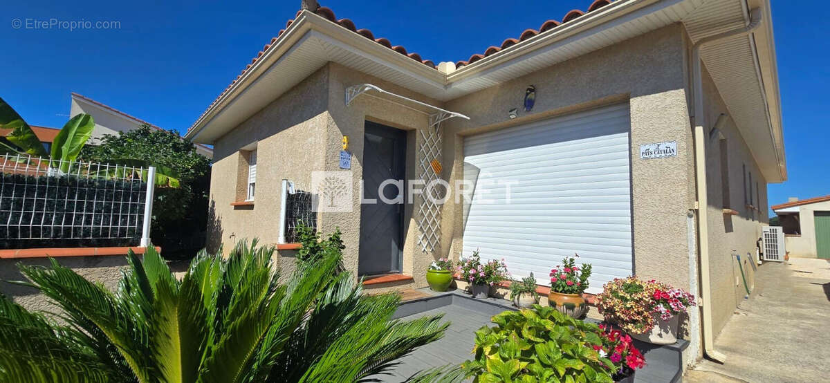 Maison à SAINT-GENIS-DES-FONTAINES