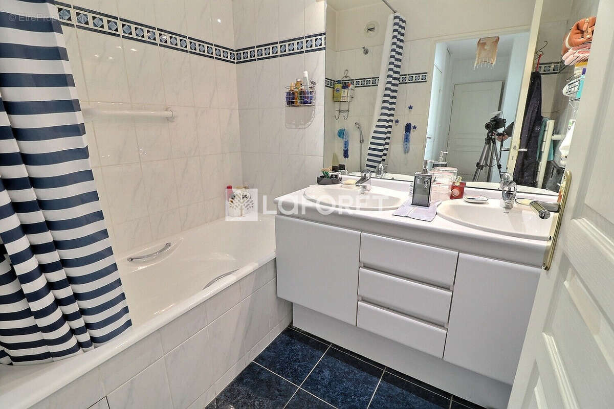 Appartement à RUEIL-MALMAISON