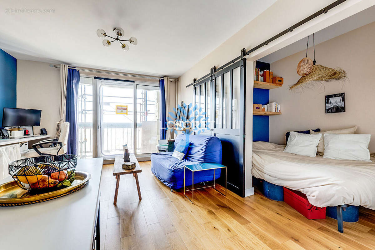 Appartement à PARIS-20E