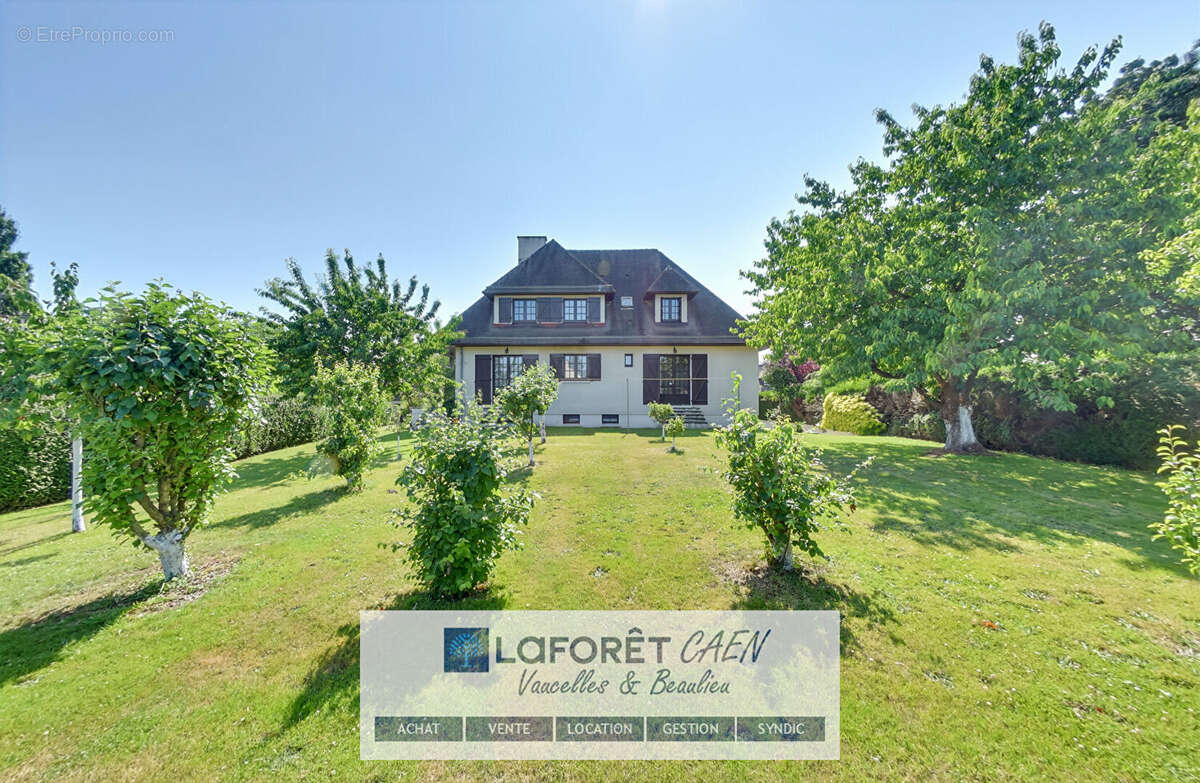 Maison à AMAYE-SUR-ORNE