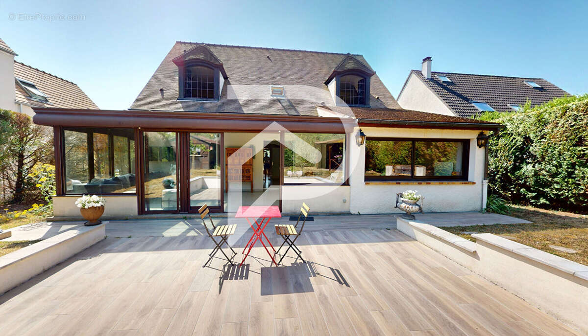 Maison à MARLY-LE-ROI