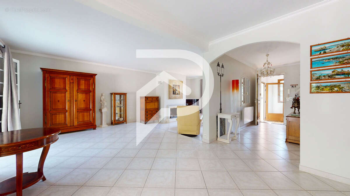 Maison à MARLY-LE-ROI