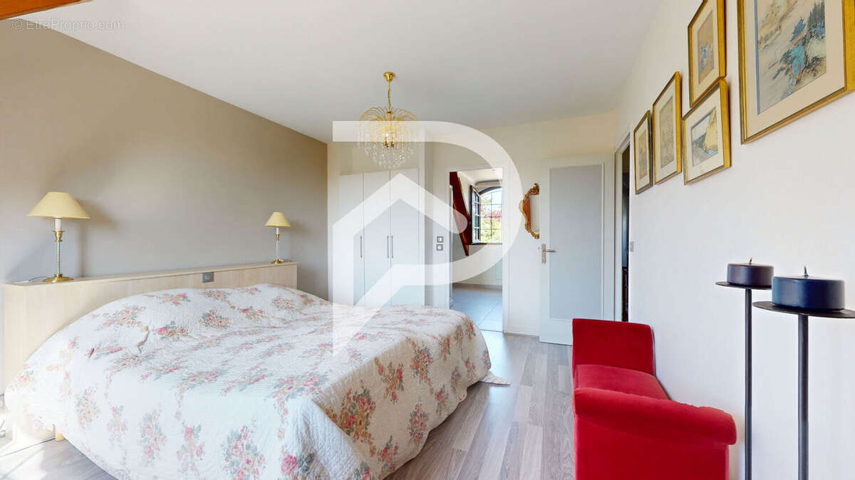 Maison à MARLY-LE-ROI