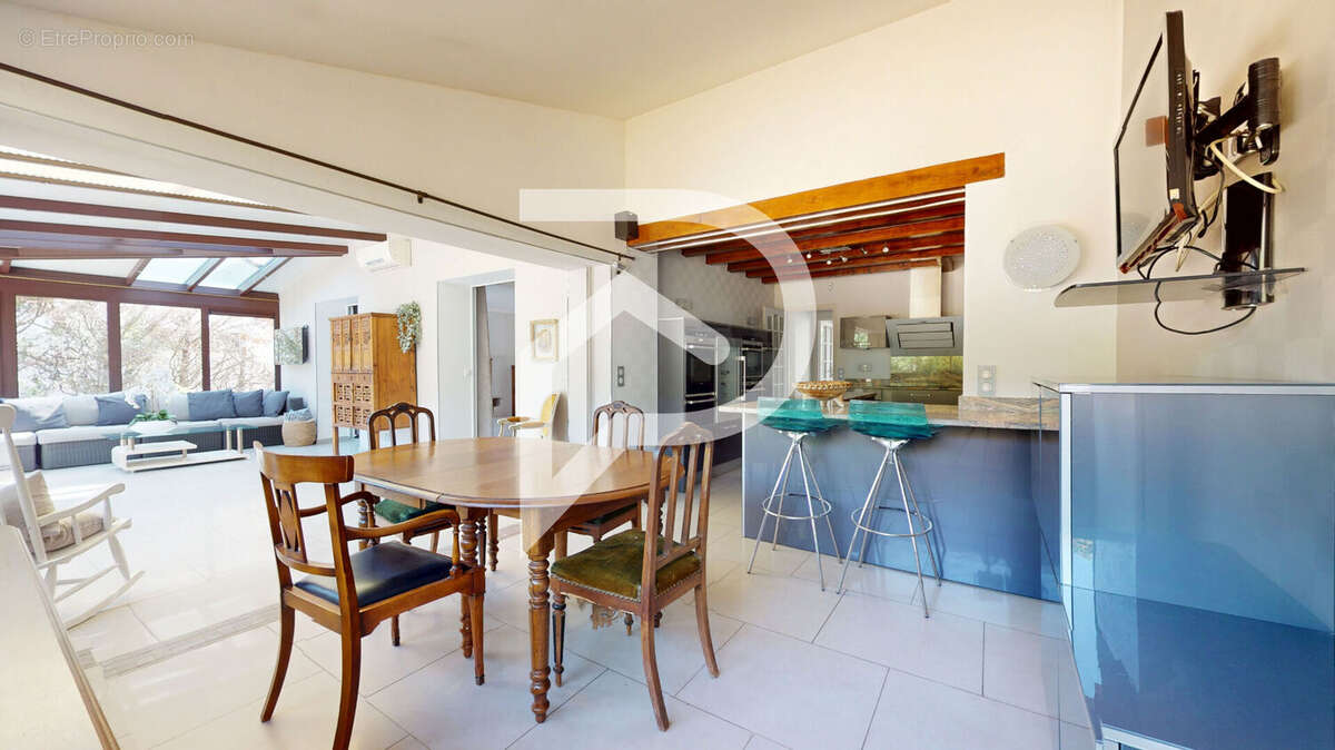 Maison à MARLY-LE-ROI