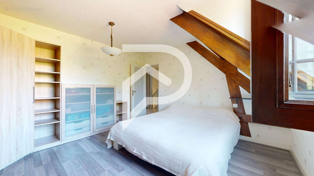 Maison à MARLY-LE-ROI