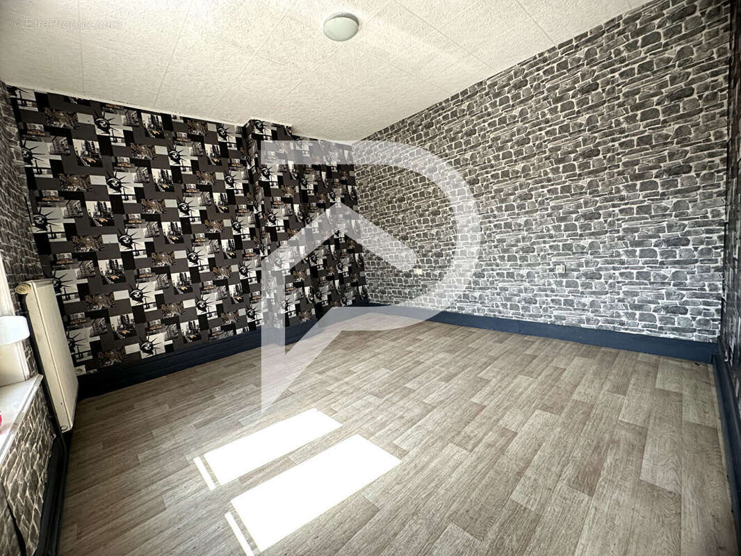 Maison à LE CATEAU-CAMBRESIS