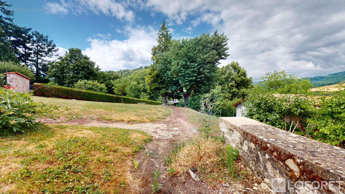 Maison à LES ARDILLATS