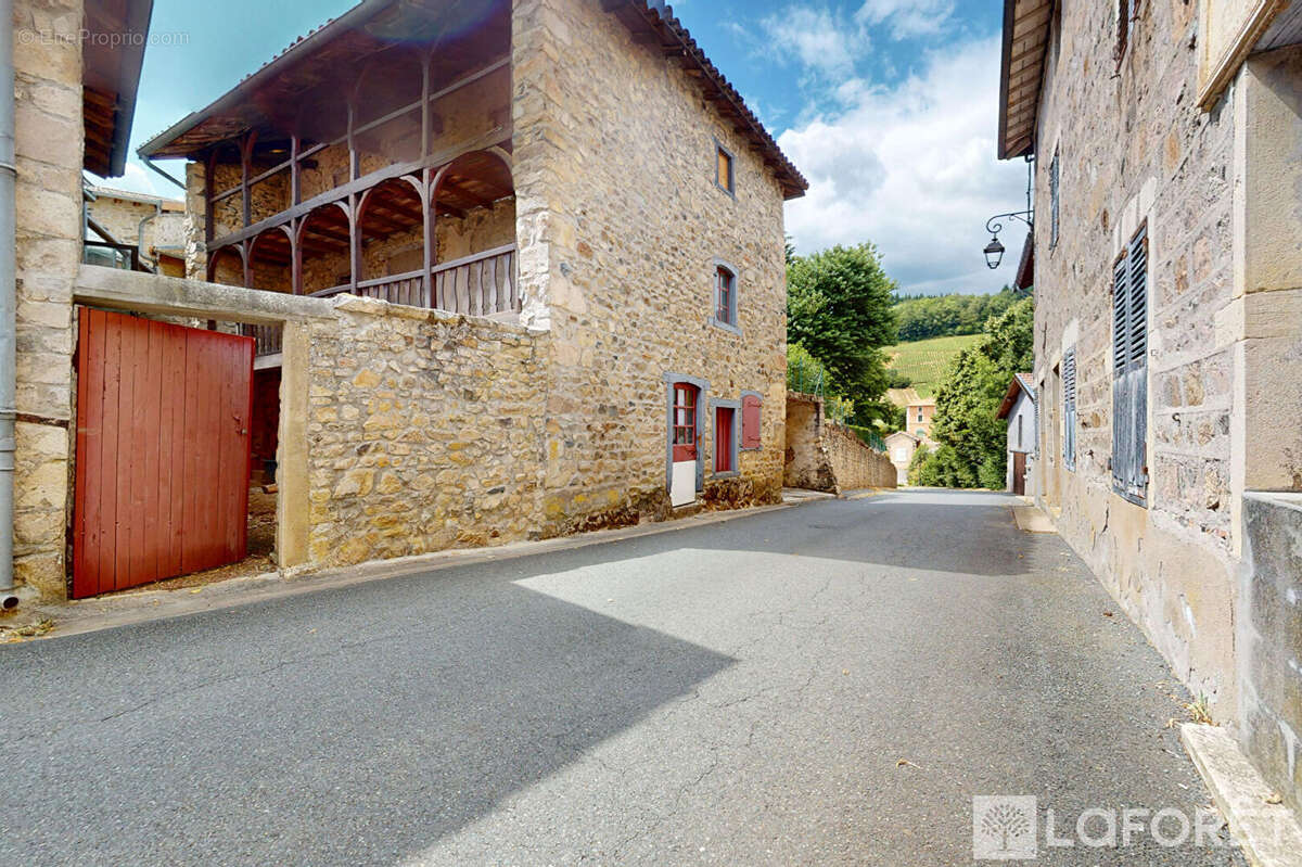Maison à LES ARDILLATS