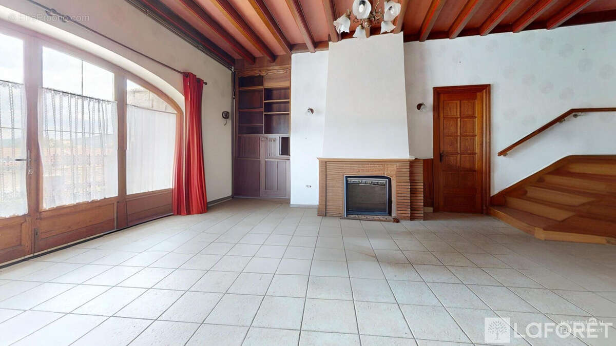 Maison à BEAUJEU