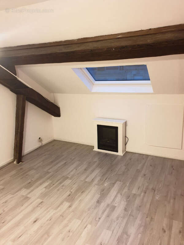 Appartement à LUXEUIL-LES-BAINS