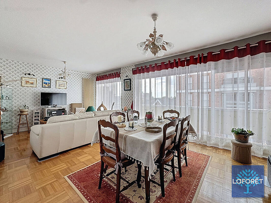 Appartement à VALENCIENNES