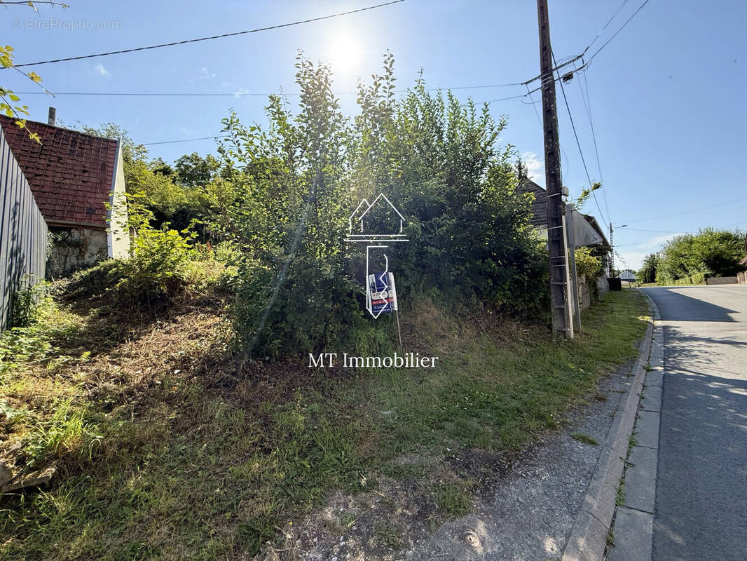 Terrain à BEAURAINVILLE