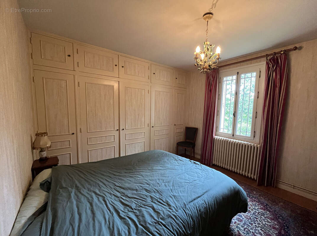 Maison à PORT-SAINTE-FOY-ET-PONCHAPT