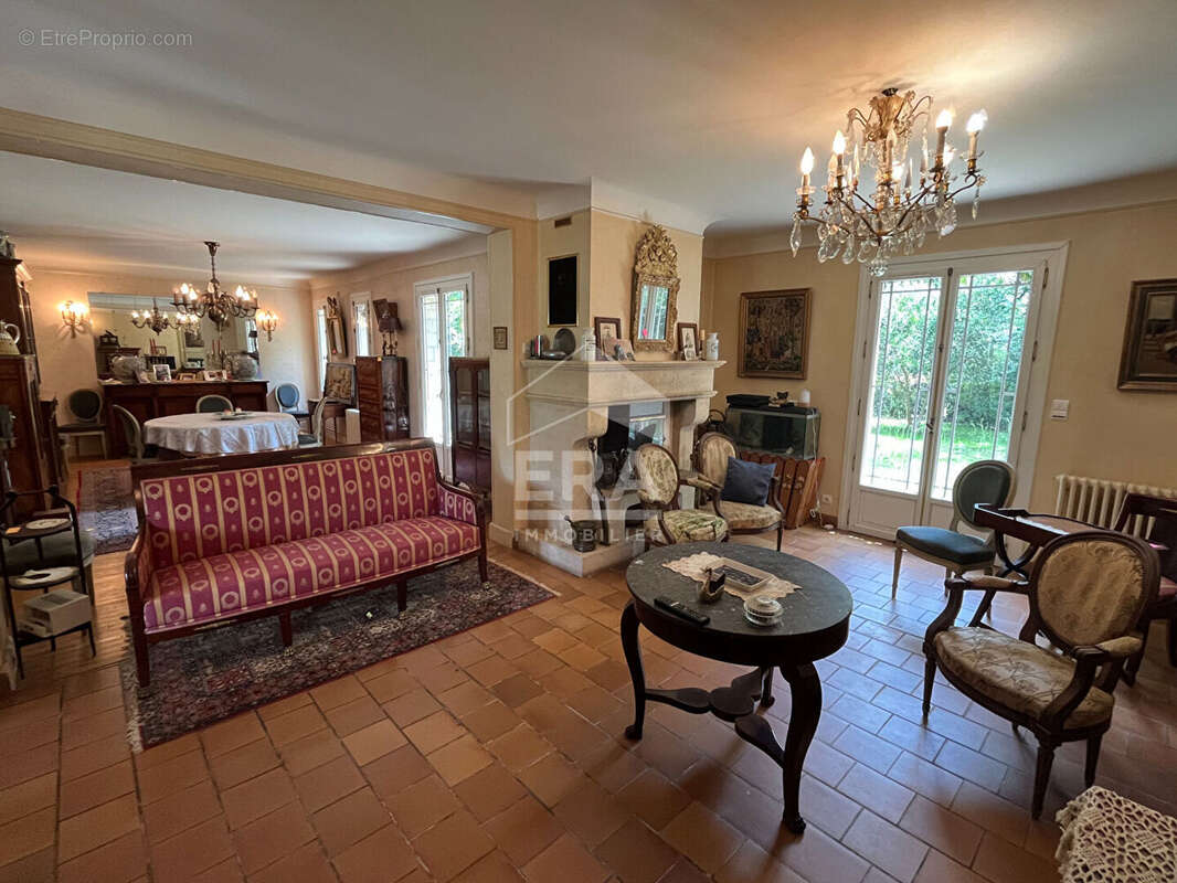 Maison à PORT-SAINTE-FOY-ET-PONCHAPT