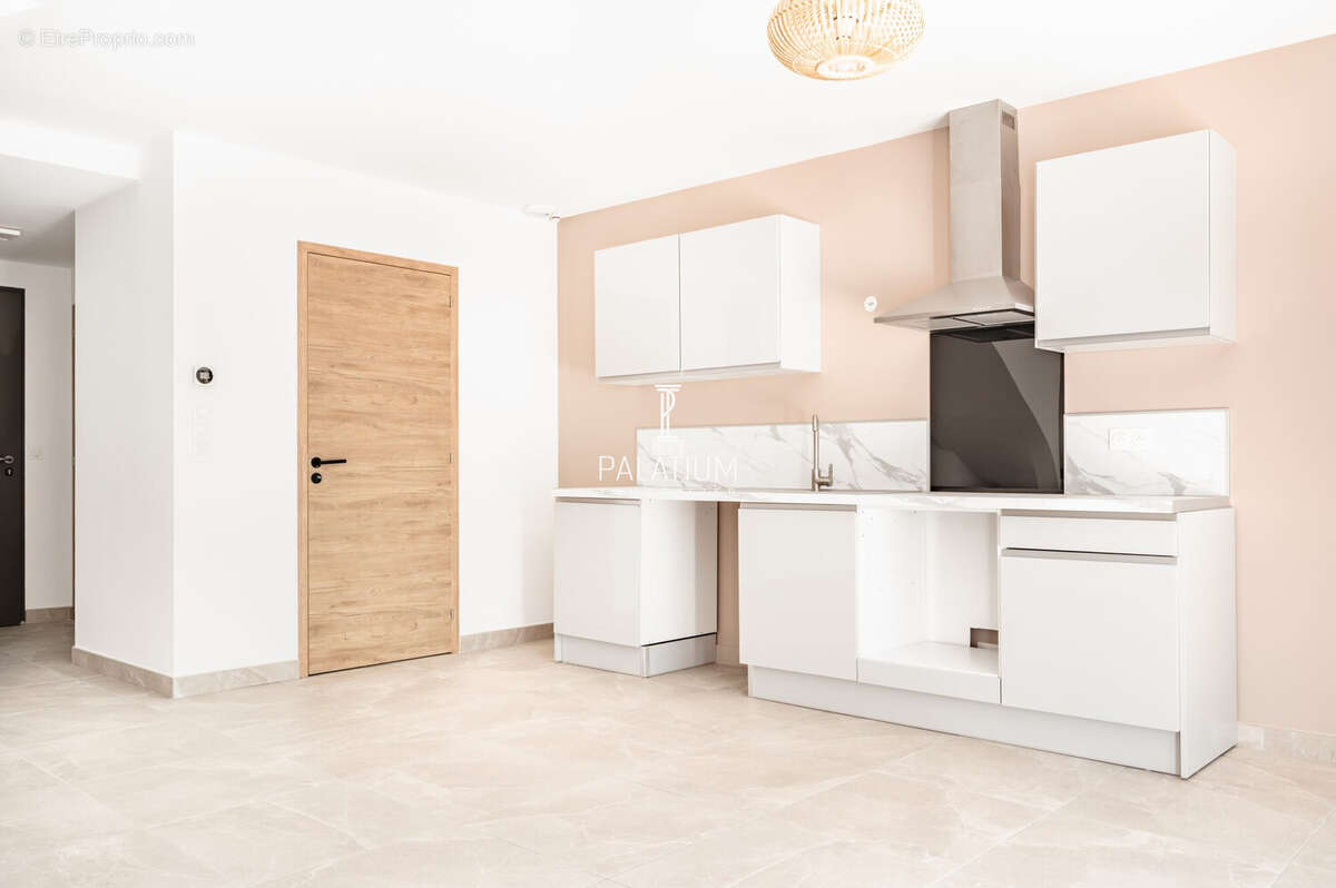 Maison à GREOUX-LES-BAINS