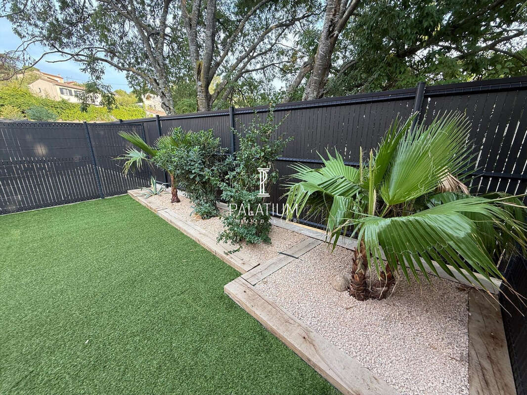 Maison à GREOUX-LES-BAINS