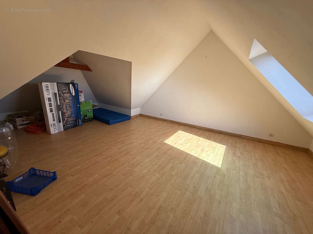 Maison à LE POULIGUEN