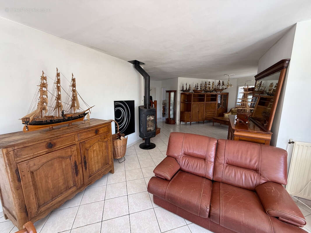 Maison à LE POULIGUEN