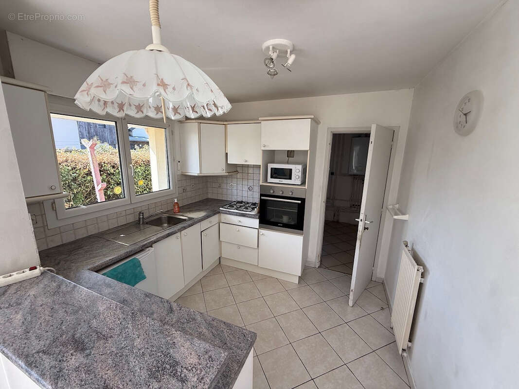 Maison à LE POULIGUEN