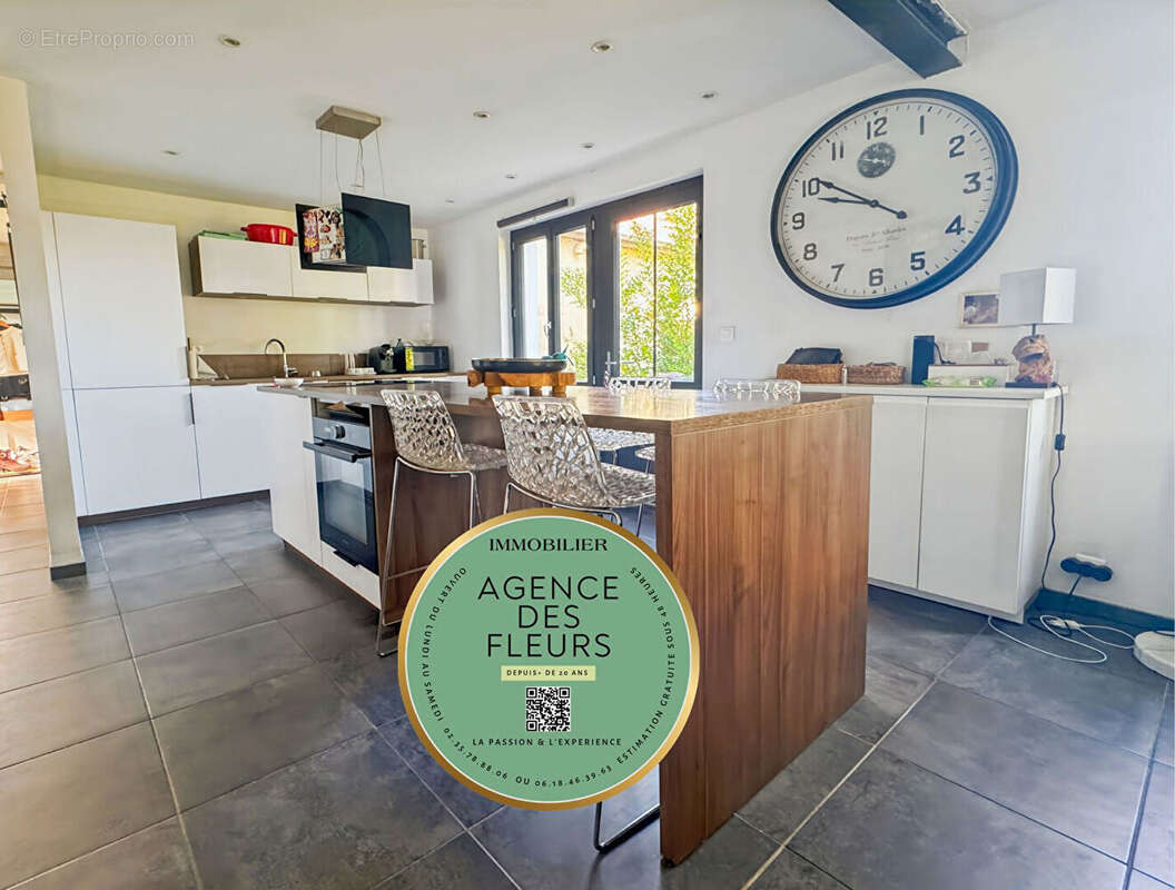 Maison à SAINT-OUEN-DU-TILLEUL