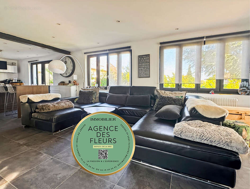 Maison à SAINT-OUEN-DU-TILLEUL