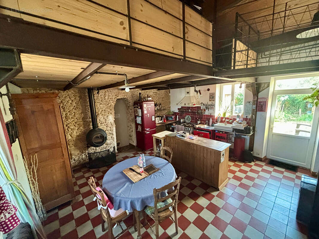 Maison à SALLERTAINE