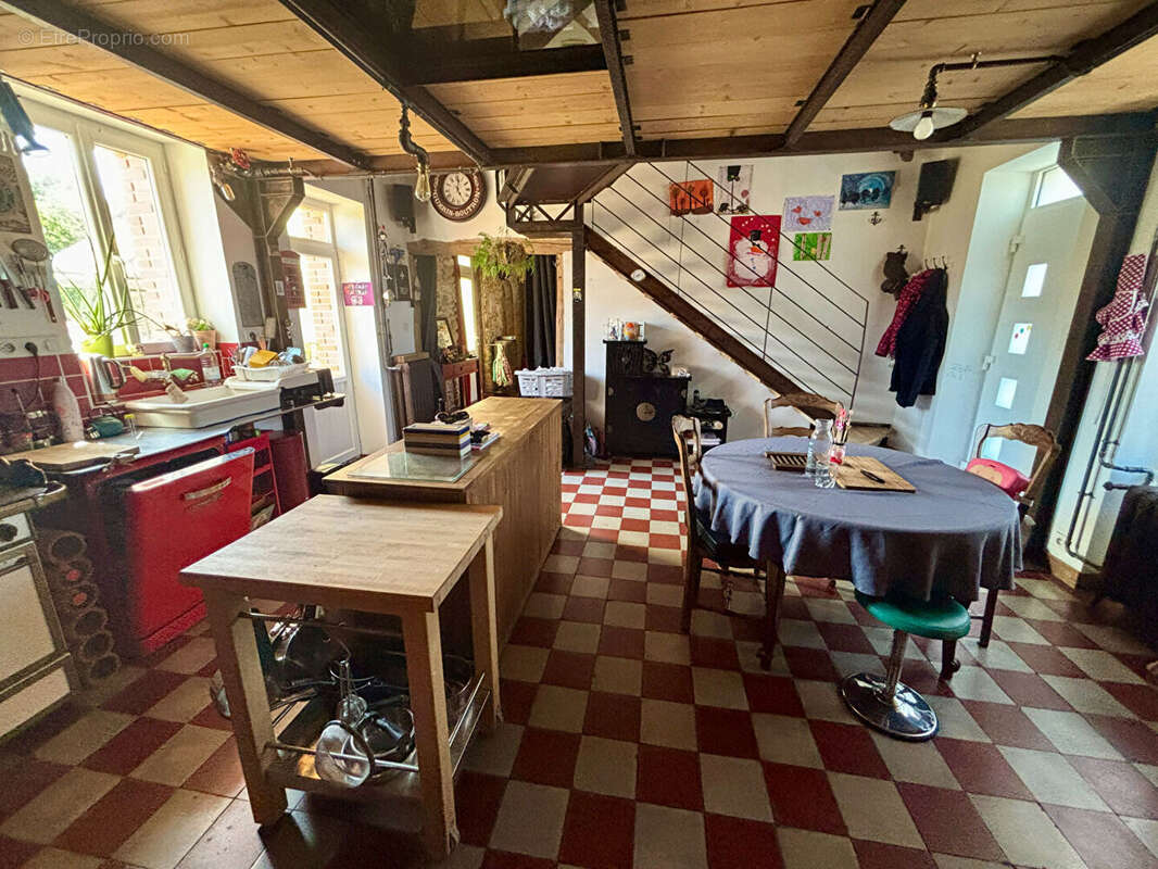 Maison à SALLERTAINE